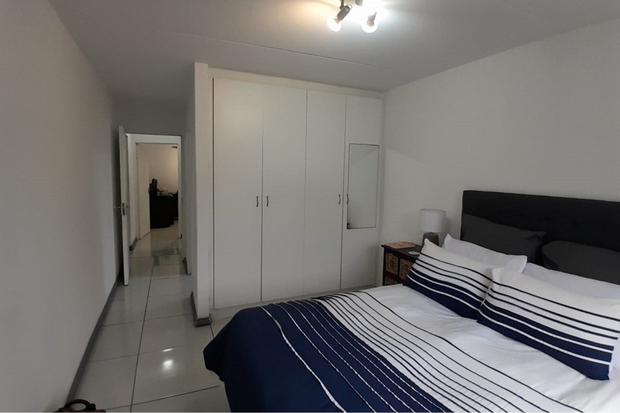 To Let 2 Bedroom Property for Rent in Parklands East Western Cape